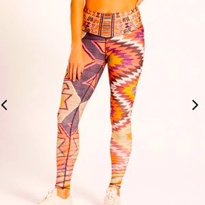 Niyama Sol Traveler Barefoot Legging